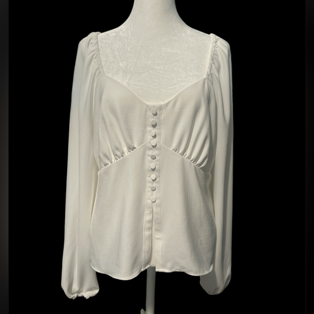 Express Sweetheart Neckline Long Sleeve Ruched Blouse